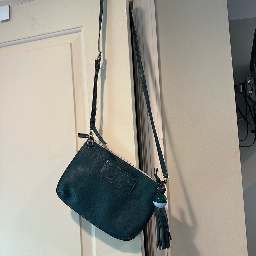 Tory Burch purse - Picture 2 of 11